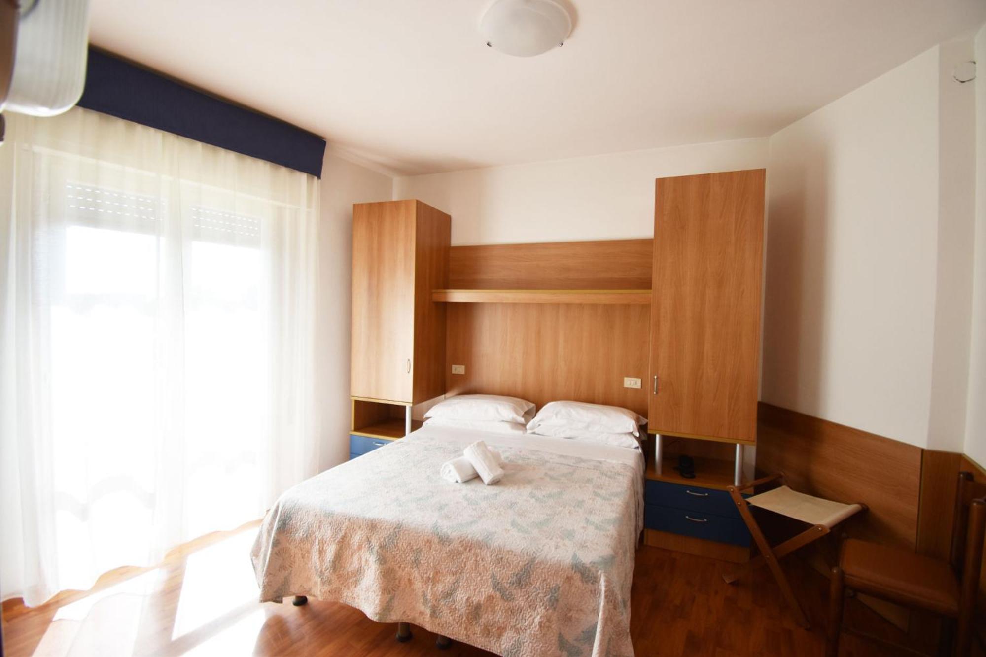 Hotel Galles Jesolo Exterior photo